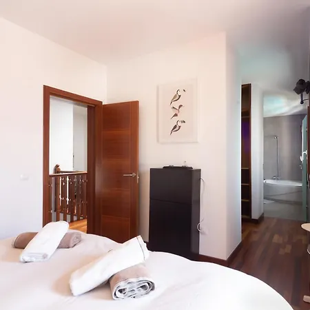 Tilley Private Pool *