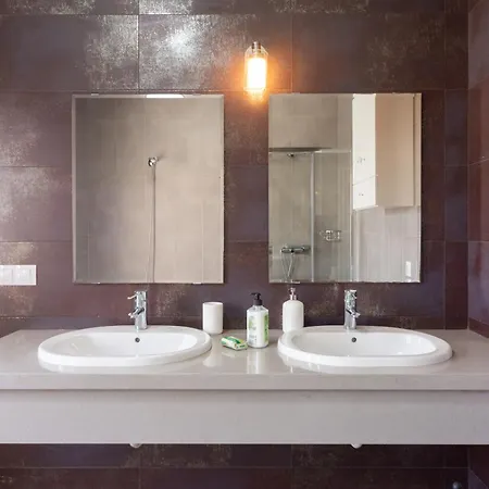 Tilley Private Pool Βίλα