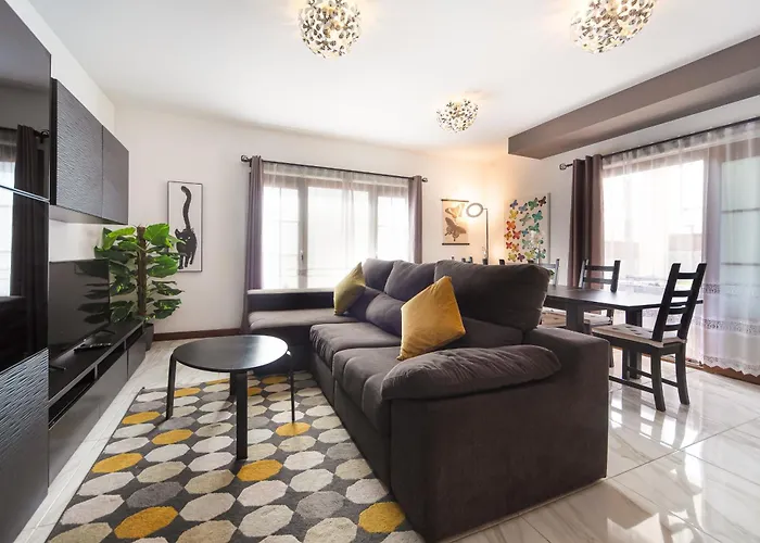 Tilley Private Pool *