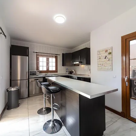 Tilley Private Pool Коста-Тегисе