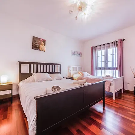 Вилла Tilley Private Pool Коста-Тегисе